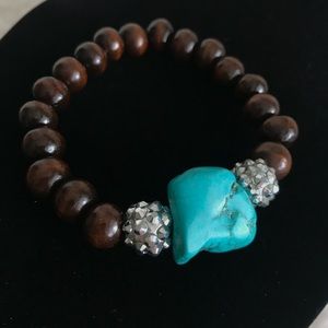 Natural Wood and Dyed Howlite Bracelet